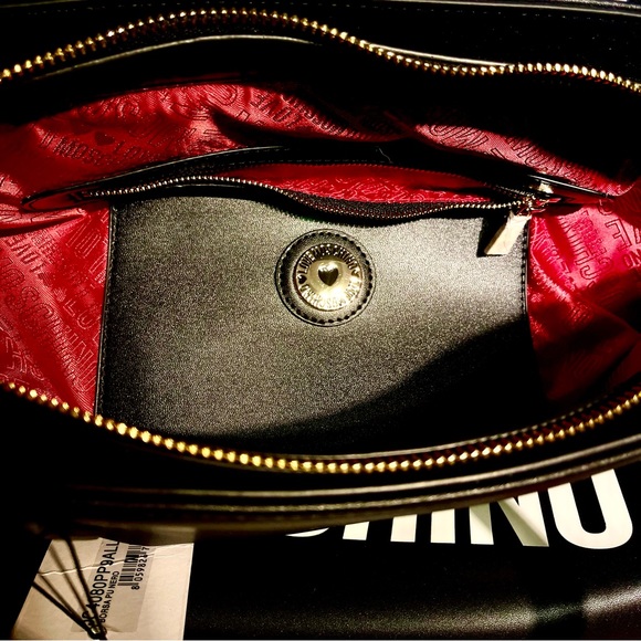 🆕 Moschino Love Black Large Tote plus Bonus Twilly